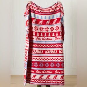 Anthropologie Festive wool Red and White Blanket throw karhu